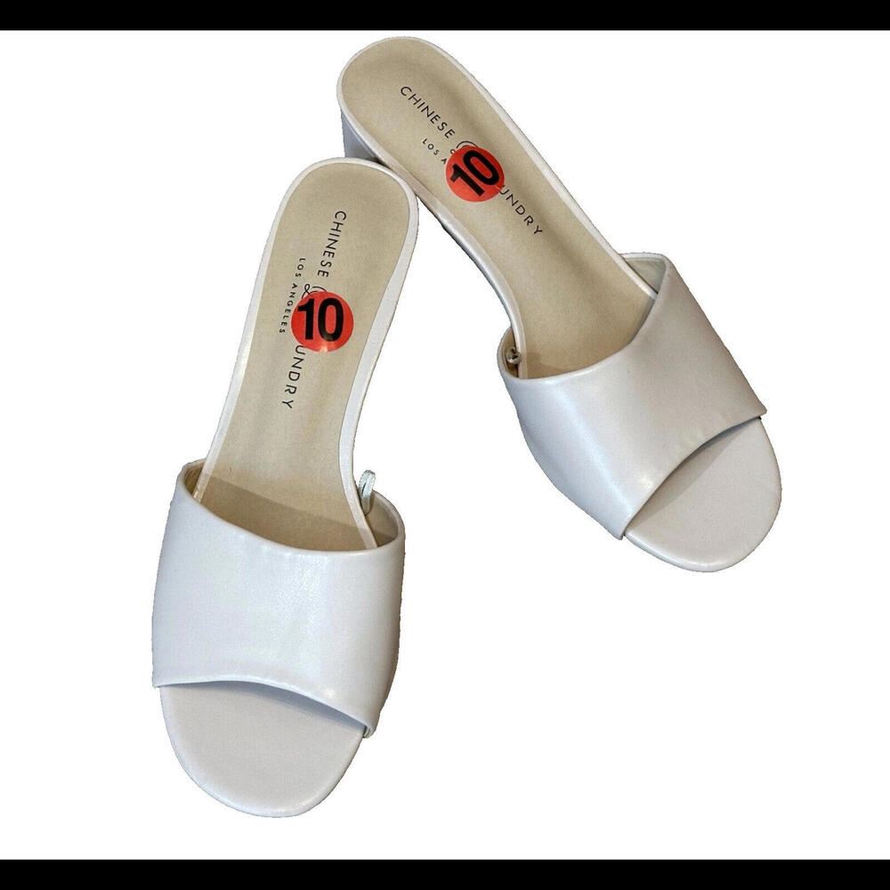 Sandals CHINESE LAUNDRY Lana Soft Slide Heels Size 10 *NWT*